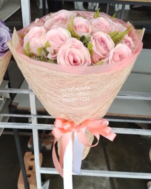 ช่อดอกไม้ประดิษฐ์สีชมพู pink artificial bouquet